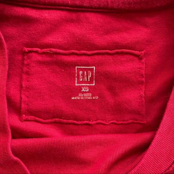 Christmas Red GAP Crew - Picture 2 of 4